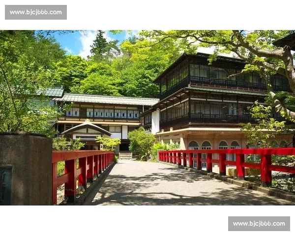 群马温泉与名古屋深度对比之旅 从疗愈泡汤体验到都市美食魅力全解析